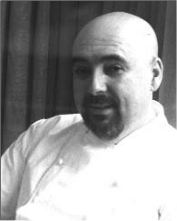 Alberto Herraiz, chef du restaurant Fogòn à Paris