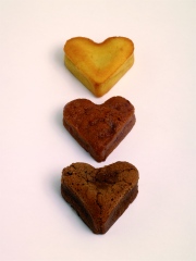 Moelleux à l'orange, Moelleux à la fraise, Moelleux en chocolat en forme de coeur, 3,40 euros les 3
(Photo : DR)