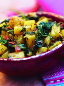 Aloo Palak, curry de pommes de terre et épinards,
Cuisine Evasion