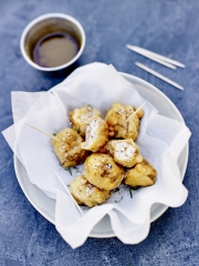Beignets de cervelle d'agneau, sauce vinaigrée aux épices
Photo : © INTERBEV / Produits Tripiers / JC Amiel
