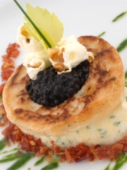 Blinis de maïs, mimosa d'oeuf et Arënkha
Photo : © Arënkha