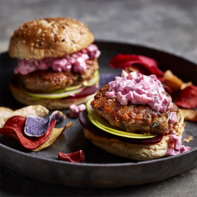 Burgers d'Agneau Au Cheddar, Salsa Pomme-Betteraves
Photo : © L'Agneau. Si simple si bon