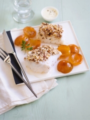 Cabillaud en croûte de noisettes, Abricots de nos Régions rôtis et cerfeuil
Photo : © Abricots de nos Régions