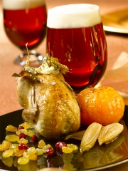 Cailles rôties en habit d'or aux clémentines caramélisées
Photo : © Philippe Asset / Brasseurs de France