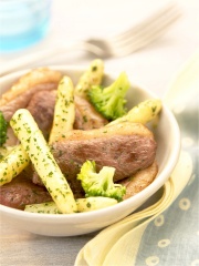 Wok de magret de canard fermier des Landes et d'asperges des Landes en persillade
Photo : © P.L Viel / Stylisme : Valery Drouet