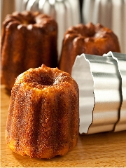 Cannelés au Comté