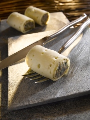 Cannellonis à la Tomme de Savoie au caviar d'aubergines
Photo : © Studio Bergoend