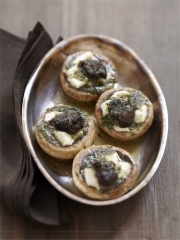 Champignons farcis au Mâconnais et aux escargots de Bourgogne