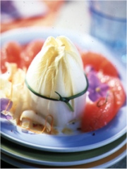 Recette de Patrick Jeffroy
Charlotte d'endives croquantes au fromage frais, vinaigrette d'agrumes
Photo : Y. Bagros / Photothèque Sopexa