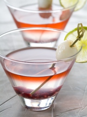 Cocktail litchi & citronnelle
Photo : © Ducros / Studio Nicolas Louis