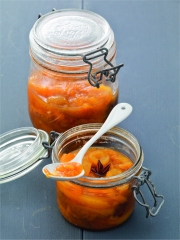 Compotée de fruits d'été aux épices
Photo : © Daniel Mettoudi / CEDUS