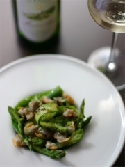 Tagliatelles d'asperges aux coques et au Muscat d'Alsace
Photo : © CIVA