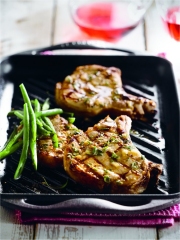 Recette Côtes de Porc au Romarin, Anchois, Ail et Vin rosé