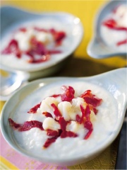 Ramequins de crème de chou-fleur froide à la pancetta grillée
Photo : © Interprofession des Légumes en Conserve et Surgelés (ILCS)