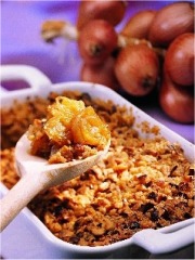 Crumble d'échalotes
Photo : © Christian Adam / Stylisme : Sylvie Bandeville