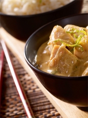 Poulet curry au lait de coco
Photo : © Suzi Wan