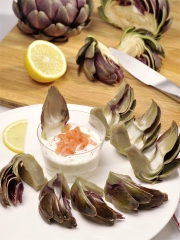 Dips d'artichaut Cardinal, fromage blanc au saumon fumé
Photo : © Prince de Bretagne