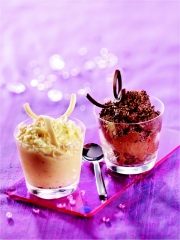 Duo de Mousses au Chocolat et Caramel
Photo : © Régilait
