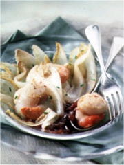 Effilochée d'endives et Saint-Jacques à la Sauce Vineuse
Photo : © Y. Bagros / Photothèque Sopexa