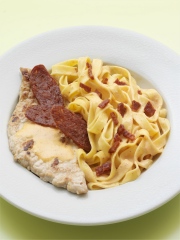 Escalopes de veau, tagliatelles fraîches au coulis et éclats de chorizo
Photo : © CIV