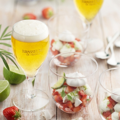 Eton Mess Fraises, Crème citron vert et basilic
Photo : © Patricia Kettenhofen / Brasseurs de France