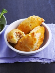 Feuilletés à la Fourme d'Ambert AOP
Photo : © A. Beauvais - A. Roche / Cercles Culinaires - Cniel