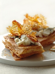 Feuilleté au Roquefort et mirabelles
Photo : © Bonne Maman / Francesca Mantovani