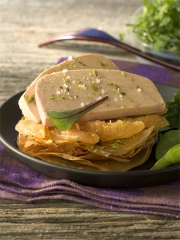 Foie Gras de canard fermier des Landes en tarte fine
Photo : © C. Iwanon / C.Fourcade