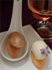 Foie gras de canard au poivre long et sa pulpe de raisin blanc confit à l'armagnac
Photo : © Fédération Française des Spiritueux