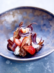 Forêt Noire de Fraises de France
Photo : © J.C. Amiel / Fraise de France