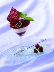Recette Framboises en Gelée, Mousse de Fromage Blanc, Tuile Framboise