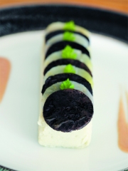 Galette d'artichauts aux truffes fraîches
Photo : © Jacques Caillaut / Editions Glénat