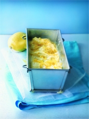 Glace au lemon curd
Photo : © Valéry Guedes / Stylisme : Natacha Arnoult