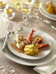 Homard et Lotte à l'armoricaine, Ratte du Touquet rissolées
Photo : © La Ratte du Touquet
