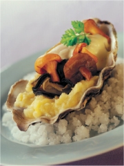 Huîtres crémées aux champignons et patates douces au safran
Photo : © Philippe Asset / CNC