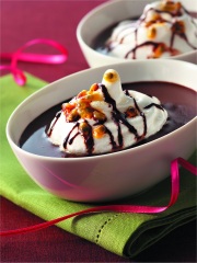 Ile flottante au chocolat et aux fruits de la passion
Photo : © L. Rouvrais pour Splenda