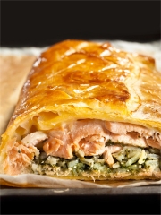 Recette Koulibiak de saumon et épinards au Comté