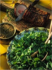 Mâche et rôti de porc à l'ancienne
Photo : © Bertrand Mauduech-Deslage