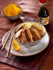 Recette Magret de canard à l'orange sauce soja sucrée
