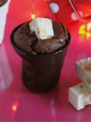 Merveille de chocolat noir et sa surprise de nougat
Photo : © Syndicat National de la Confiserie