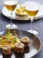 Mignon de lapin farci au cidre et serpolet, et polenta aux fruits secs
Photo : © Francesca Mantovani / Cidres de France
