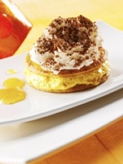 Millefeuille 1905 Chocolat, passion et coulis d'abricot
Photo : © Saint Michel