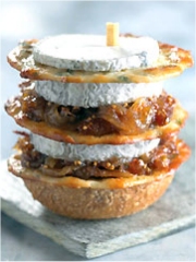 Mille-feuilles de Sainte-Maure craquant aux figues
Photo : © Pierre-Louis Viel/SOPEXA