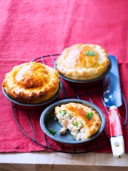 Mini-tourtes de rognons blancs d'agneau aux pousses d'épinard et chèvre frais
Photo : © INTERBEV / Produits Tripiers / Amélie Roche