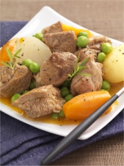 Navarin d'agneau de l'Aveyron aux légumes de printemps
Photo : © Pierre-Louis Viel
Stylisme : Valéry Drouet