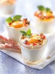 Œuf bio ou Label Rouge cocotte, aubergine, tomate et basilic, mouillette de jambon cru
Photo : © SYNALAF