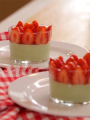 Panna cotta matcha Ciflorettes
Photo : © La Maison du Bonheur/AOPn Fraise