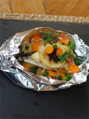 Papillotes de filets de lisettes et primeurs de Bretagne au Sancerre
Photo : © Leoz Media