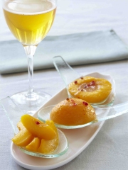 Pêches au cidre et baies roses
Photo : © Cidres de France