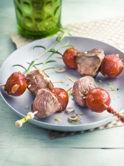 Pics d'agneau aux tomates cerise caramélisées
Photo : © Nicolas Louis